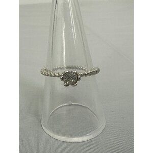 Silver Tone Twisted Band Ring With Clear Stone